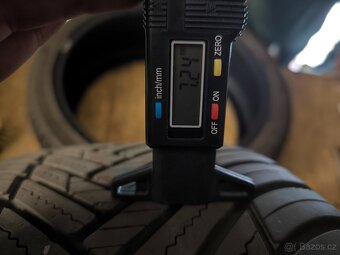 Celoroční pneu Hankook kinergy 4s2 235/40 R19 - 7