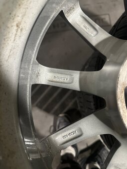 Pirelli 205/60 R16 - 7