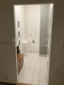 Exlusivně nabízíme na pronájem - cihlový byt 1+1 36m2 v klid - 7