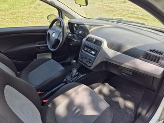 Prodám Fiat Grande Punto 1.2i 51KW - KLIMATIZACE - 7