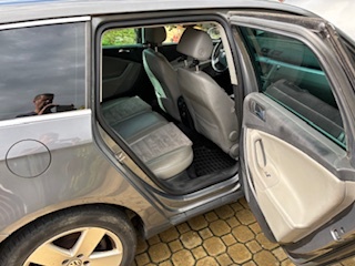 VOLKSWAGEN PASSAT 2,0 TDi 103 KW - 7