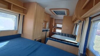 Dethleffs Camper 500, palandy, koupelna, velké lůžko - 7