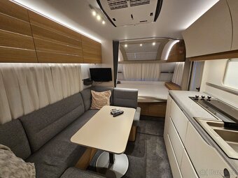 Adria ADORA 673 PK MOVER SOLÁRY KLIMA ZÁRUKA DPH - 7