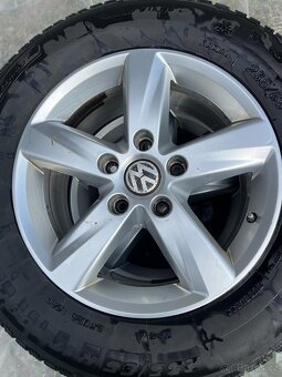 Disky original VW R17 ET50 zimní pneu 235/65 108H - 7