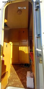 Karavan na pevné stání 30.000.- - 7