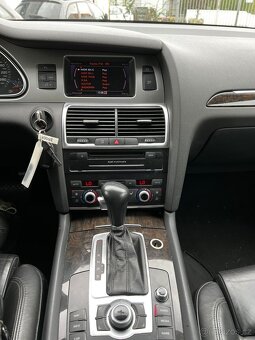 Audi Q7 3.0 TDI V6 quattro • 176 kW • TOP STAV • kůže • vyhř - 7