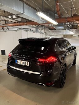 Porsche Cayenne 958 Platinum Edition - 7