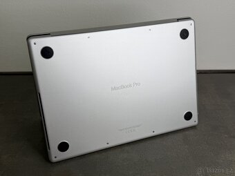 MacBook Pro 14'' 2021 / M1 Pro / 32GB / 512GB SSD / Silver - 7
