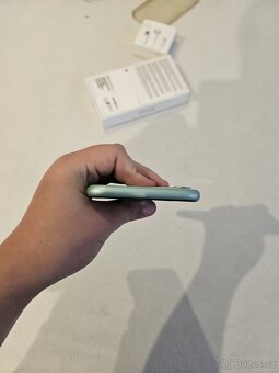 Iphon 11 - 7