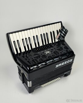 Nový akordeón Hohner AMICA III, 72bas, 3 hlas + záruka - 7