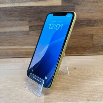 iPhone 11 64GB, žlutý (12 měsíců záruka) - 7