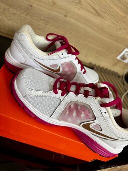 Nike Women Fusion Run - 7