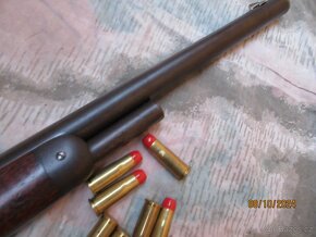 Winchester Model 1873 ráže 38- 40 + 9 ks nábojů - 7