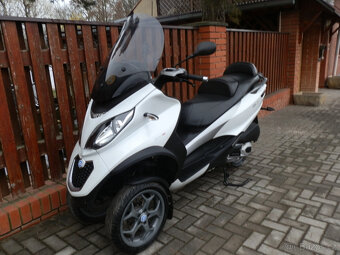 Piaggio MP3 300 ABS ASR - 7