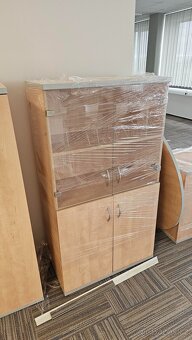 Kulatý stůl 75 x 120 cm (kancelářský) - 7