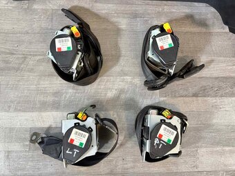 ŠKODA SUPERB 2 FACELIFT palubní deska + pásy + airbagy - 7