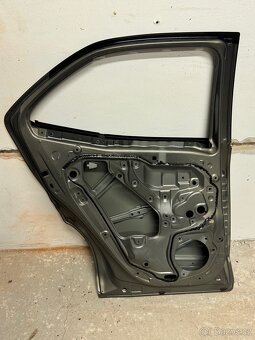 Toyota Yaris Cross, LZ dveře - 7