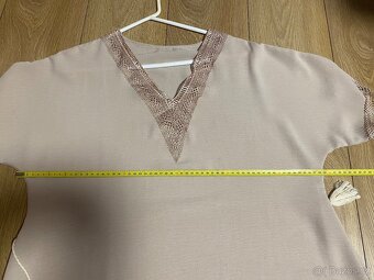 Letní béžové šaty - 7