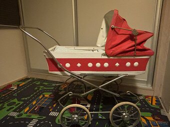 Retro kočárek pro panenky - 7
