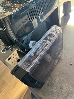 kávovar DeLonghi Magnifica S - 7