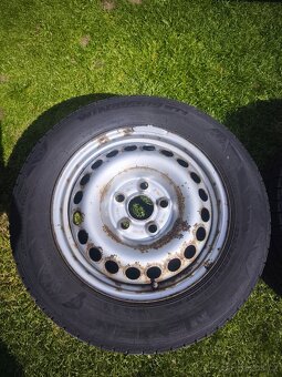 Nazutá pěkná nezničená kola r16 5x120 včetně pneu 205/65 C - 7