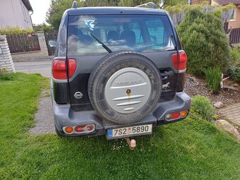 Nissan Terrano II - 7