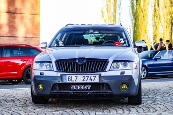 Škoda Octavia 2 Scout 4x4 - 7