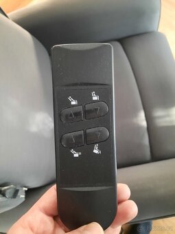 Polohovací křeslo PC 15500,- - 7