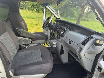Primastar 2.5 dci 99kw 8 místní - 7