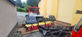 Sněžná rolba Kässbohrer Pistenbully 100 frézou a 2 stopaři - 7
