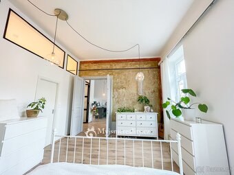 Pronájem, zrekonstruovaný a vybavený, cihlový byt 2+kk, 61 m - 7