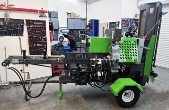 Automat na štípání dřeva - 7