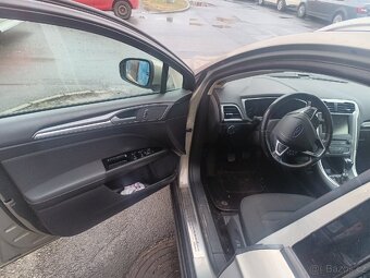 Ford Mondeo kombi 2.0 - 7