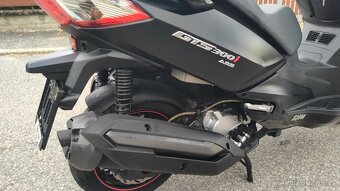 SYM GTS 300 i ABS - 7