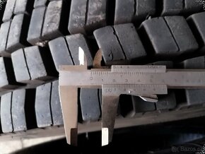 Nákladní pneumatiky Bridgestone 275/70 R22,5 - 7