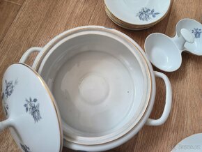 Sada starého zdobeného porcelánu - 7
