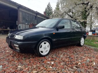 Lancia delta 2.0 16v - 7