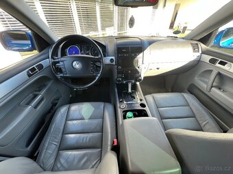 VW Touareg 3.0 V6 na pružinách - 7