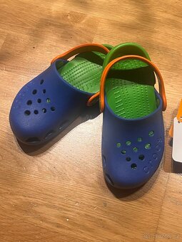 CROCS Electro Clog vel. 27/28 (C10) - 7