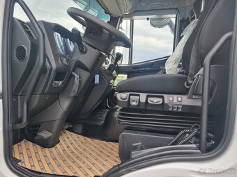 NOVÉ IVECO 180E28 RUKA HIAB 158 + NOSIČ KONTEJNERU 10T - 7