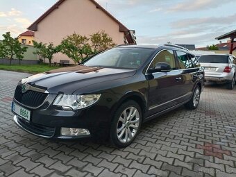 Superb 2.0 Tdi 125 kW DSG combi panorama - 7