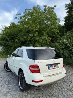 Mercedes-Benz ML320CDI 2010 Rok - 7