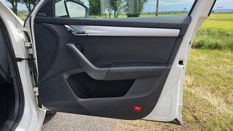 Škoda Octavia, 1,6 TDi 81 kW, DSG PANORAMA - 7