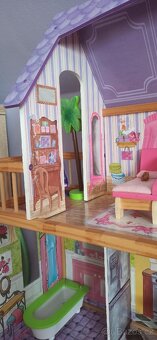 Dřevěný domeček pro panenky - 7