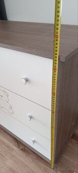 Přebalovací stolek - 7