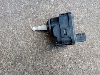 Mitsubishi Carisma -nahradní díly - 7