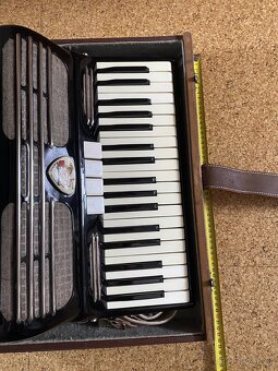 Akordeon (harmonika) Lignatone Melodia, perfektní stav - 7