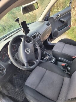 Prodám Volkswagen Golf IV Variant 1.9tdi. r.v.2004 - 7