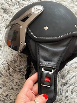 Helma na skútr SPEQ - 7