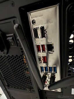 PC AMD Ryzen 5 7600, 16GB DDR5 - 7